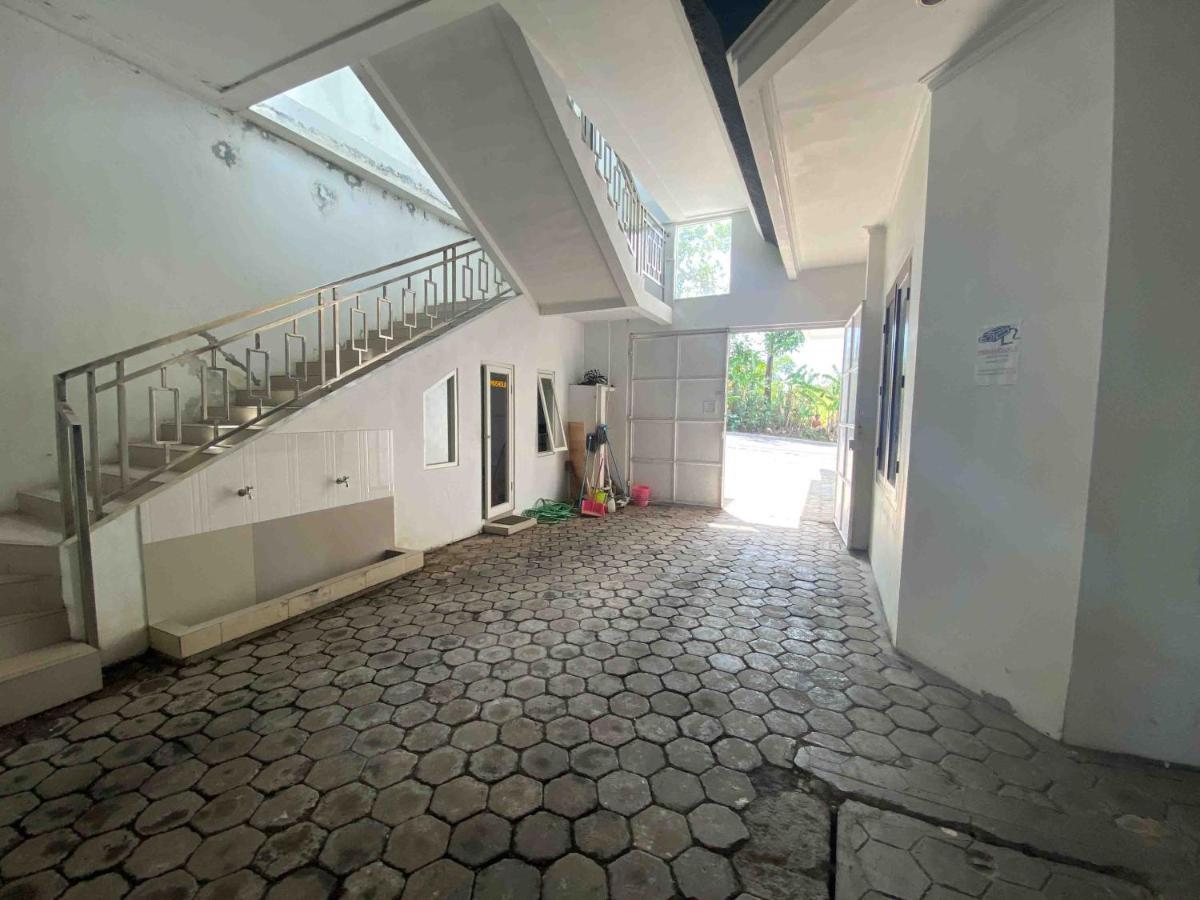 Ana Inn Ambarawa Mitra Reddoorz Semarang Ngoại thất bức ảnh